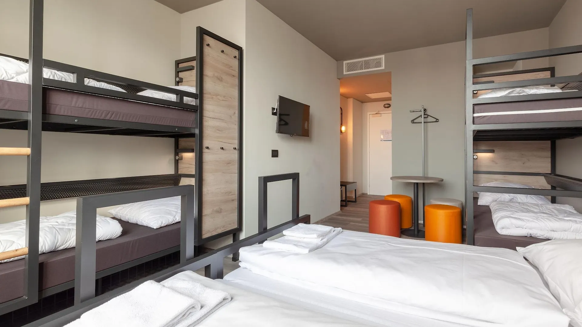 Ao Hotel Venezia Mestre 2 0*,